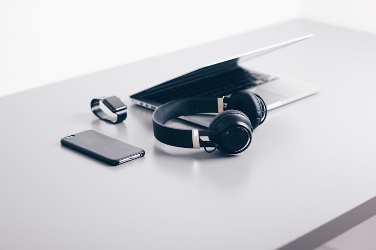 The Art of Tech Gadgets: Merging Functionality with Style